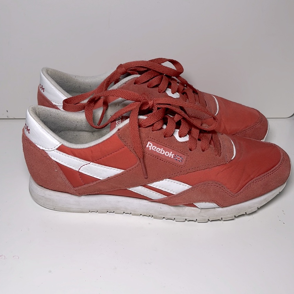 Reebok ‘Classic Nylon’ sneaker in Canton Red.